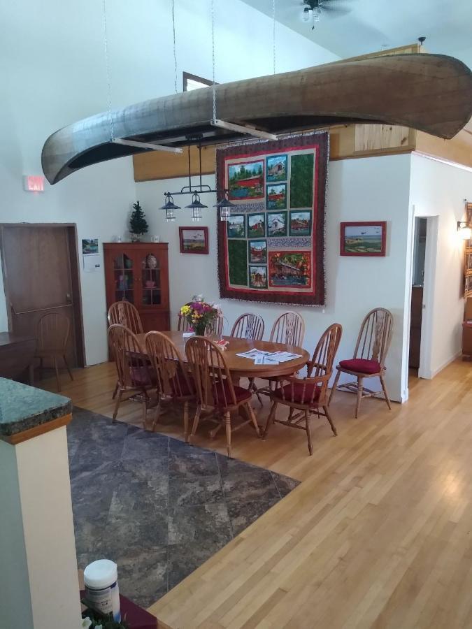 Pearl Island B & B Brodhead Exterior photo